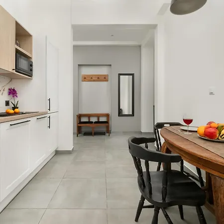 Komfortowy Apartament Przy Piotrkowskiej W Lodzi By Renters
